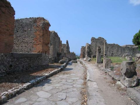 Secrets of Ancient Pompeii Households Revealed in Ruins | Live Science