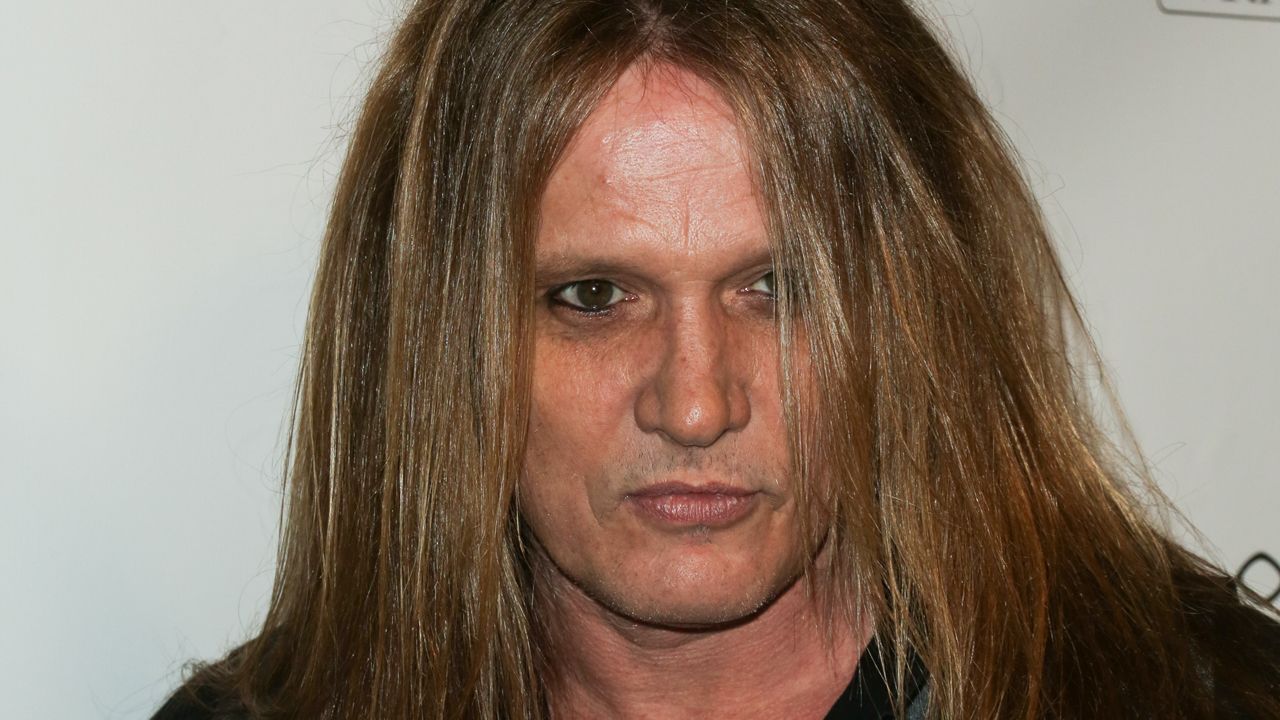 Себастьян бах лучшее. Себастьян Бах Skid Row сейчас. Себастьян Бах 2022. Себастьян Бах скид Роу сейчас. Себастьян Бах 2021.