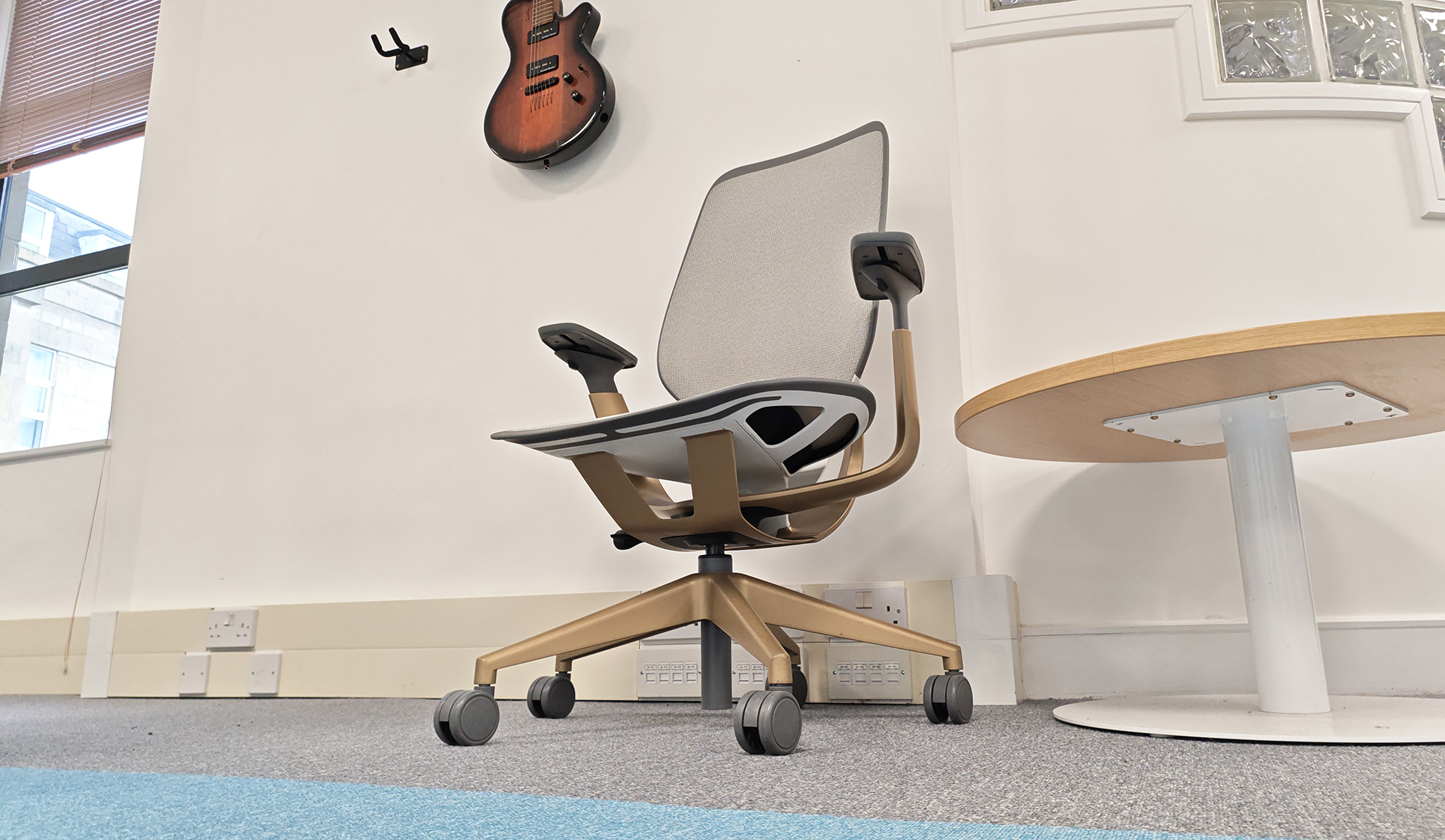 The Steelcase Karman chair in an office. 