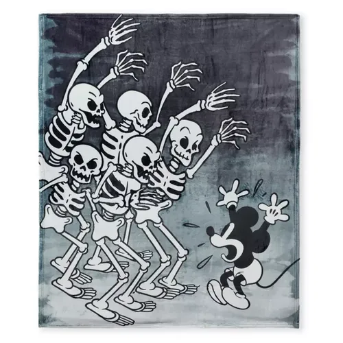 Mickey Mouse Throw Blanket &ndash; The Haunted House
