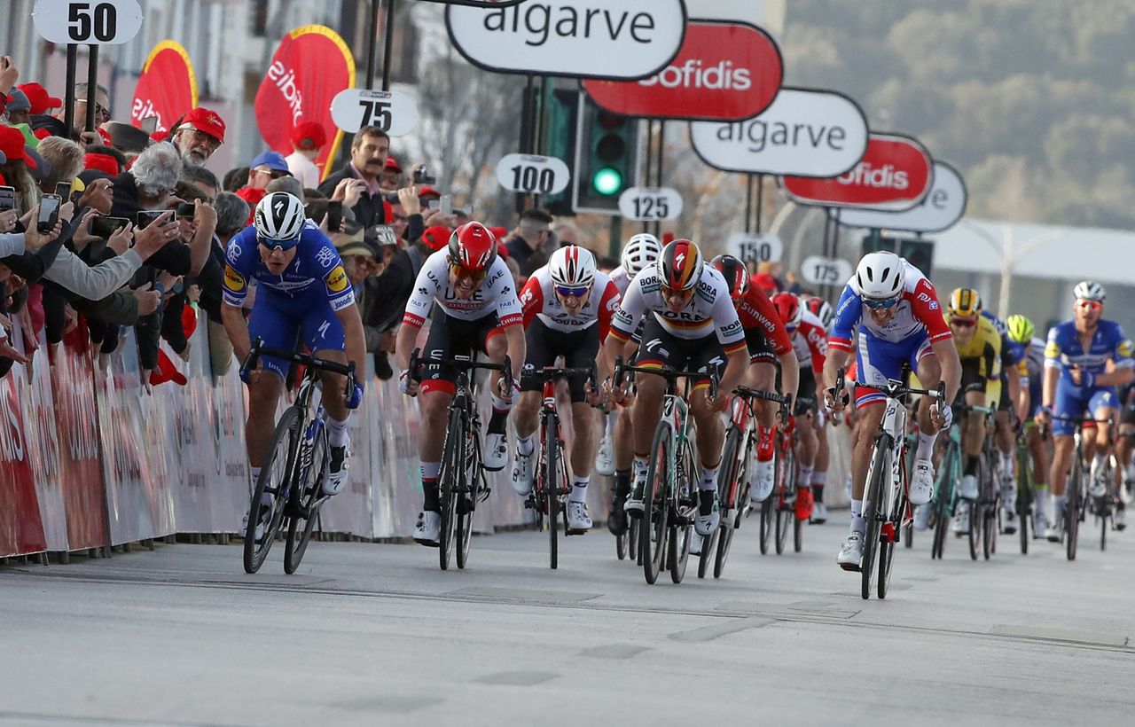 Fabio Jakobsen (Deceuninck-QuickStep) powered along the barriers