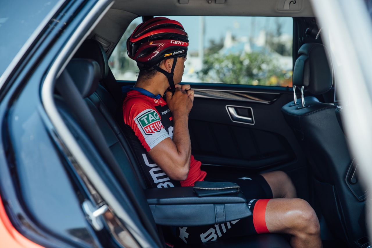 Richie Porte pulls out of training ride after suffering with gastric problems.