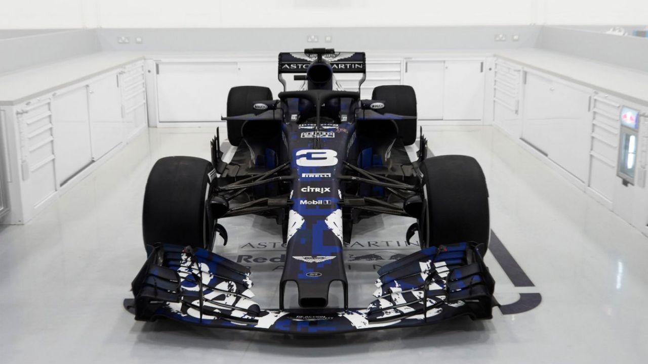 Red Bull Racing RB14 2018 F1 car launch