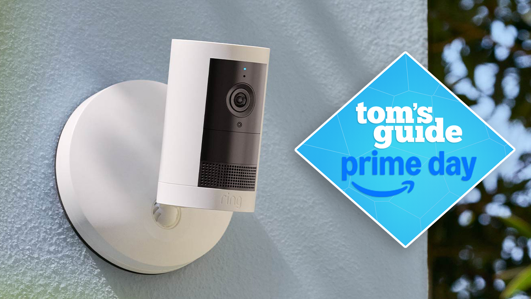 Ring camera with Tom's Guide deal badge