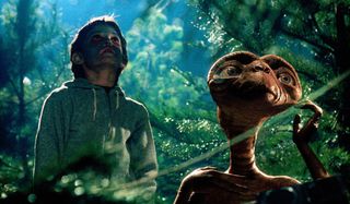 E.T the Extra-Terrestrial Henry Thomas and E.T. look up to the skies