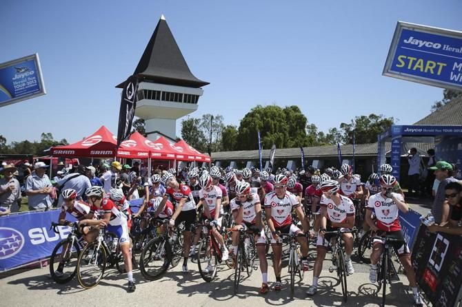 Blue skies and not so hot skies greeted the peloton at the stage start.
