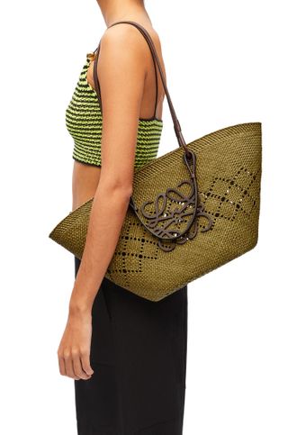 Loewe, Medium Anagram Basket bag in iraca palm and calfskin