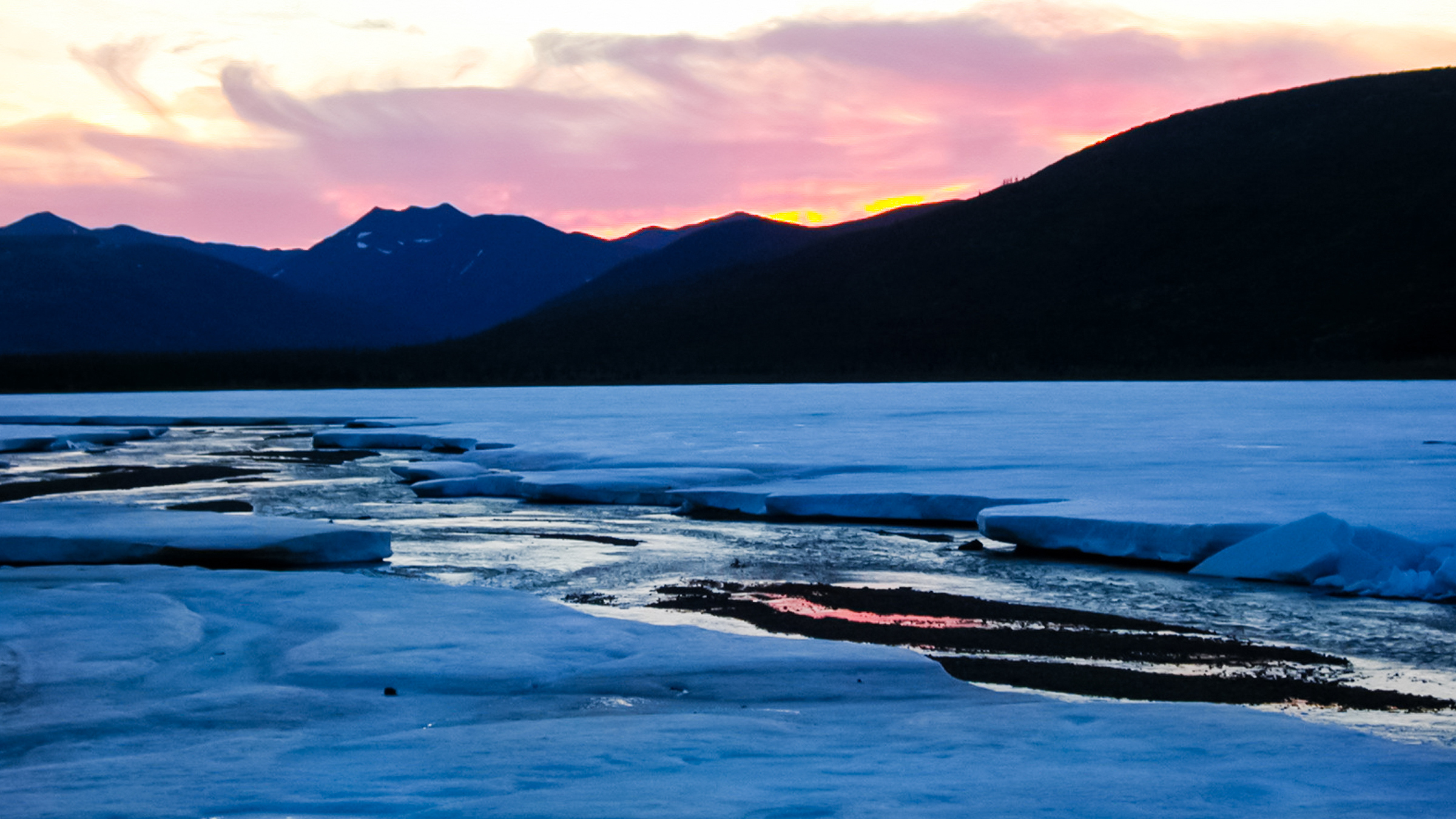 Bering Land Bridge Was Only Passable During 2 Brief Windows Study 