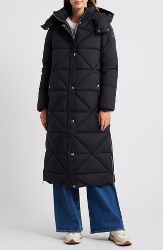 Quilted puffer coat with detachable hood