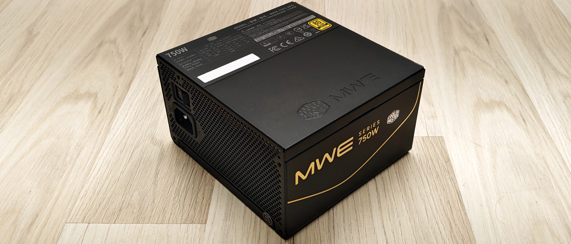 Cooler Master MWE Gold 750 V4