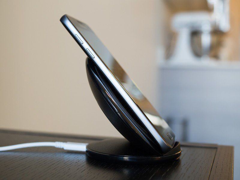 Samsung Fast Charge Wireless Charging Stand