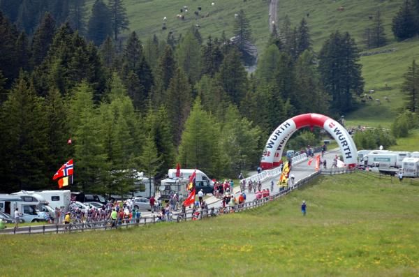 The tough finish to stage six