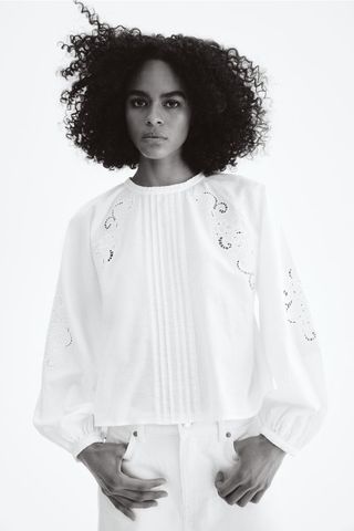 DQToKeCy2VzyyqovwAfw68-320-80 أفضل بلوزات H&M: 16 ستبيع أولاً