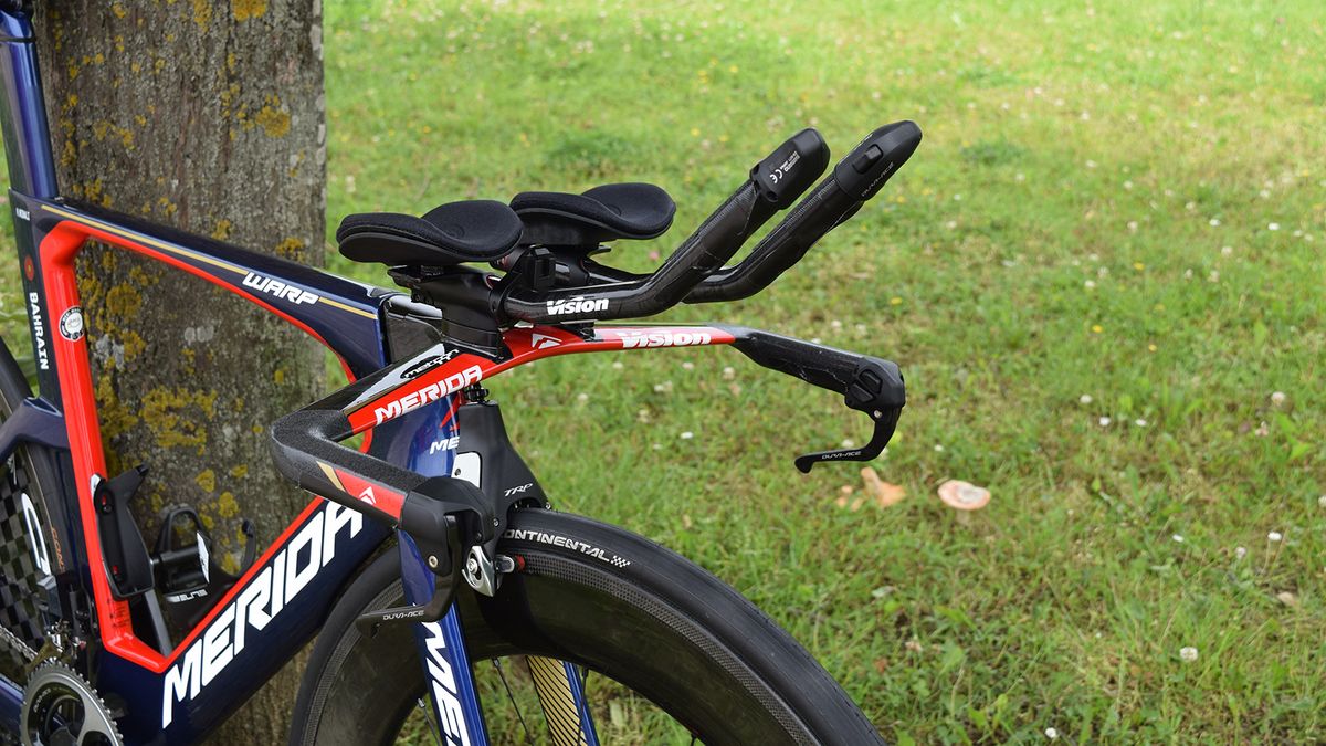 Vision provides Bahrain-Merida with their cockpit components