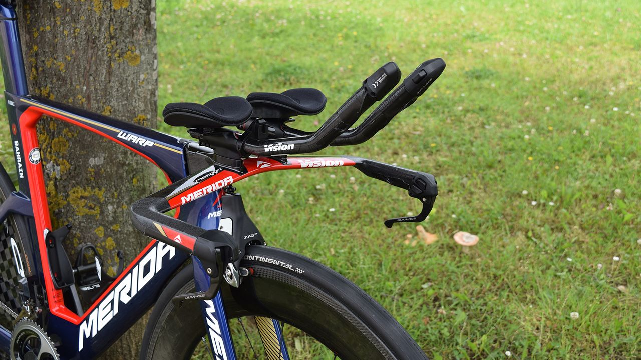 Vision provides Bahrain-Merida with their cockpit components