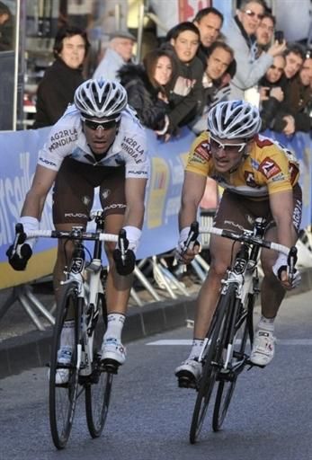 Anthony Ravard and teammate Lloyd Mondory (AG2R-La Mondiale)