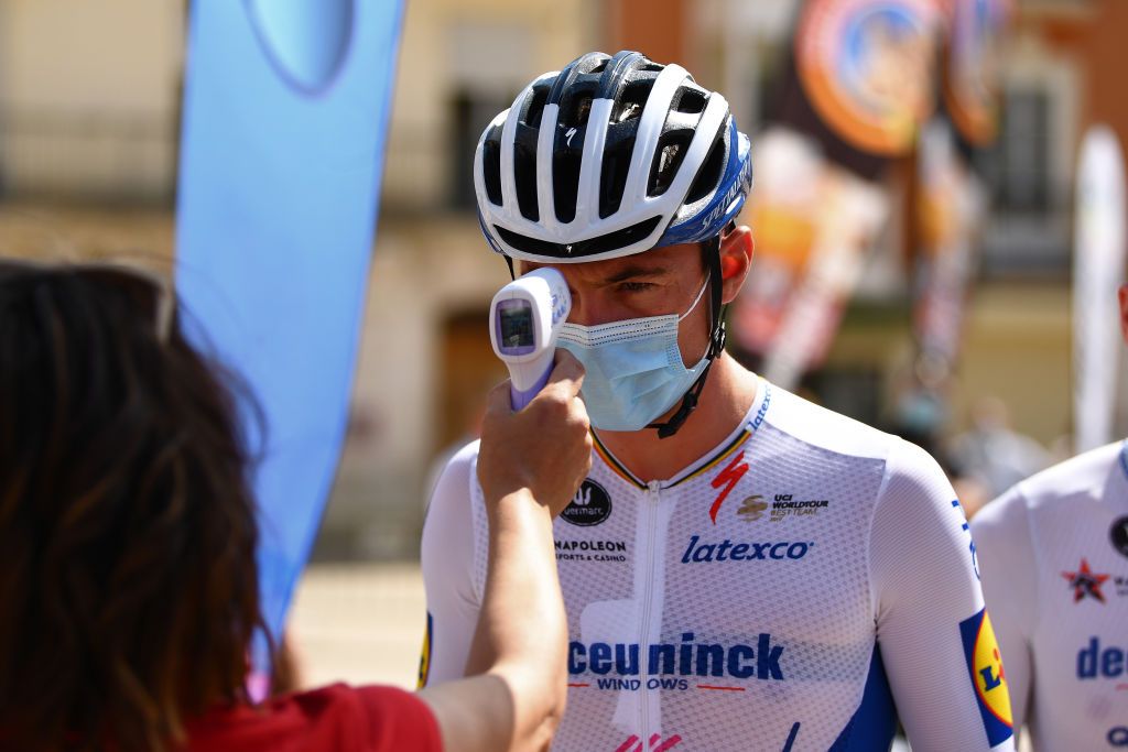 Yves Lampaert&#039;s temperature is checked before the start of the Vuelta a Burgos 