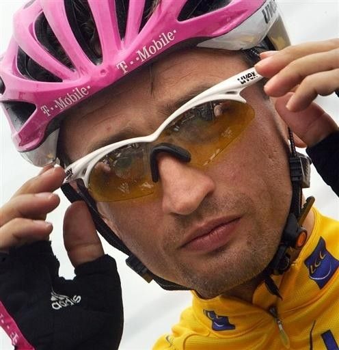 Serguei Gonchar (T-Mobile) in his first maillot jaune