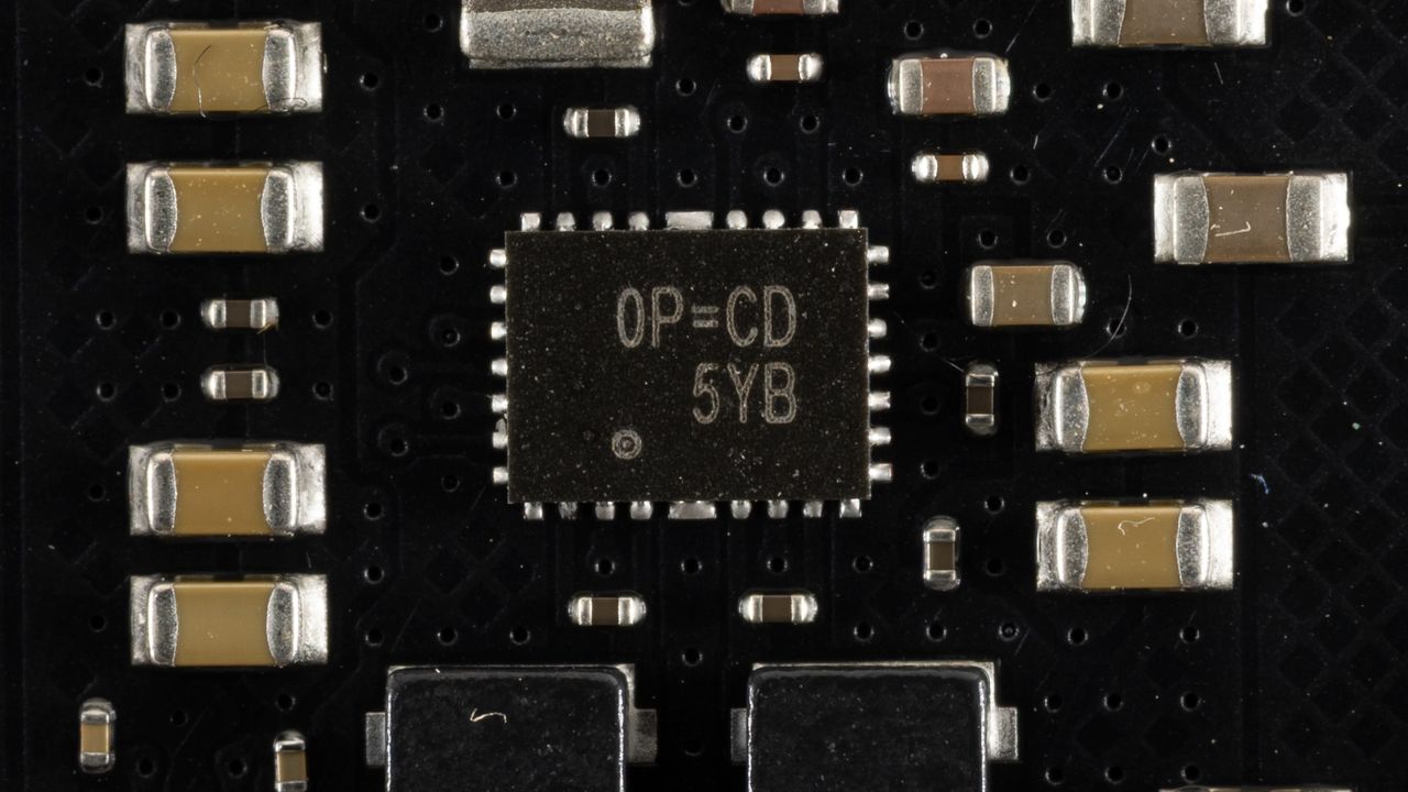 Klevv Cras V RGB DDR5-9600 C46