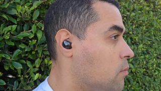 AirPods Pro vs. Samsung Galaxy Buds Pro