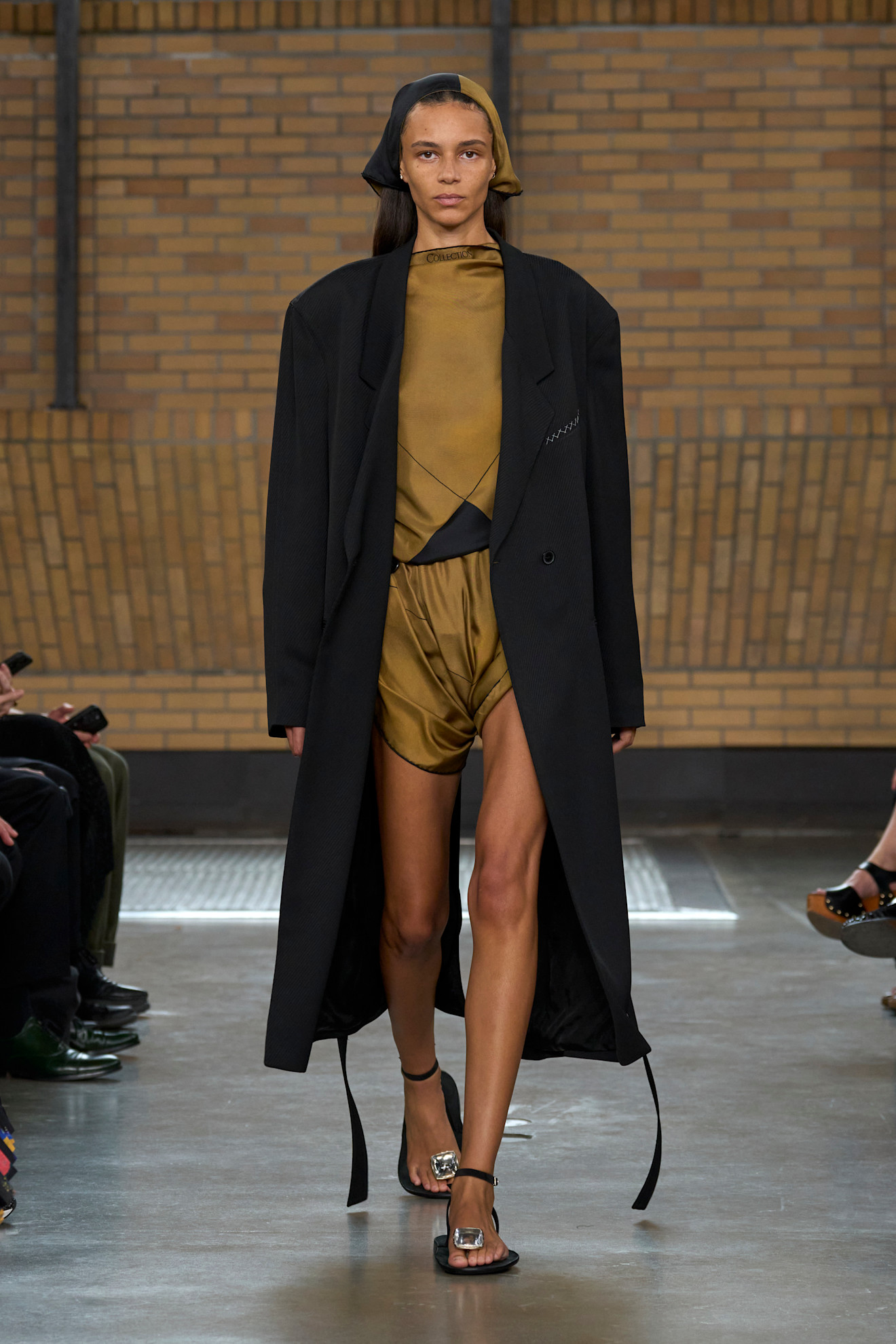 Calvin Klein summer sandals trends 2025
