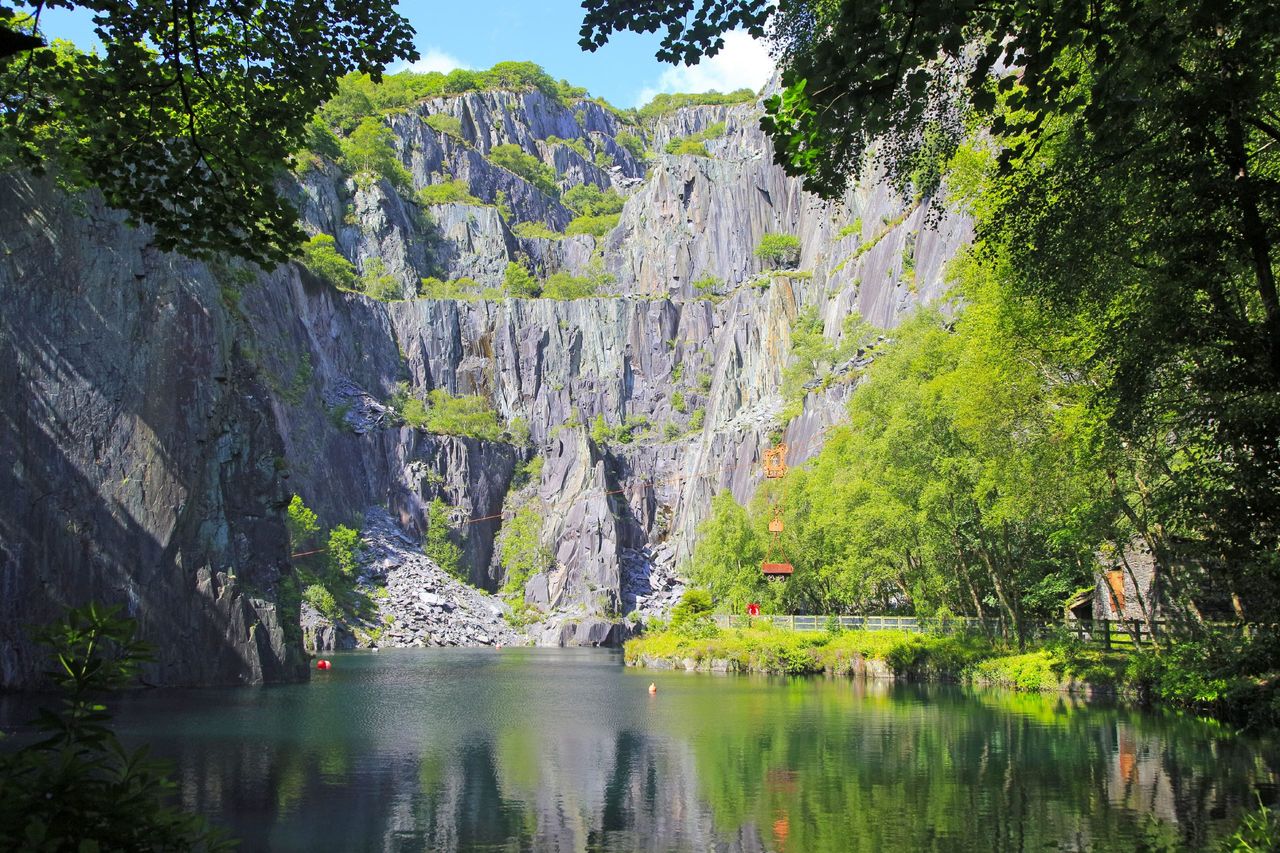 Vivian slate quarry, one of the Dinorwic slate quarries, at Llanberis in Snowdonia. (Photo by: Geography Photos/Universal Images Group via Getty Images)