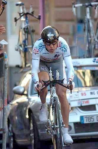 Winning the 2003 Giro prologue - the first of two grand tour prologue wins that year