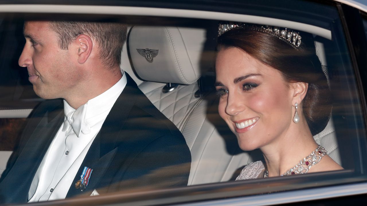 kate middleton necklace