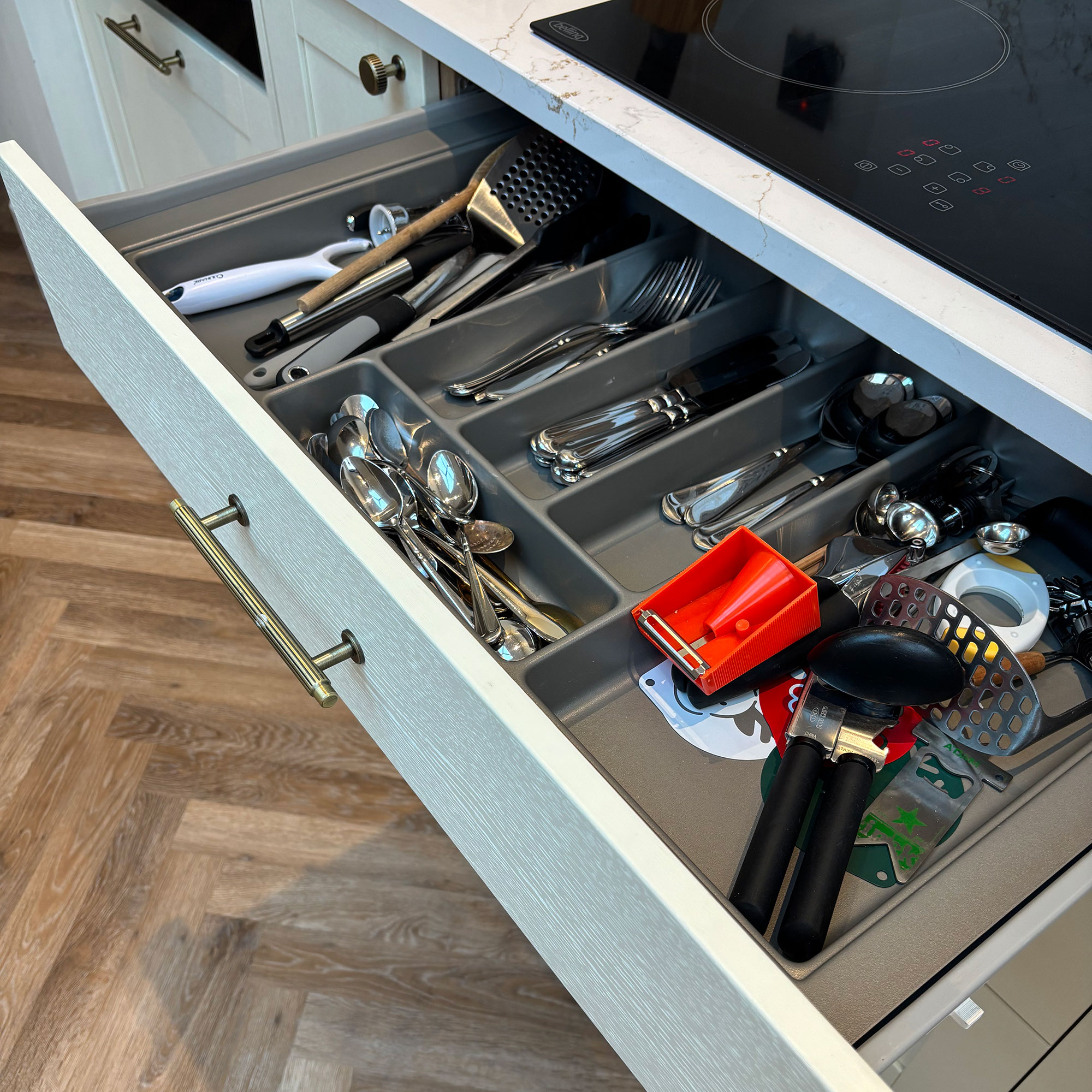 Open cutlery drawer