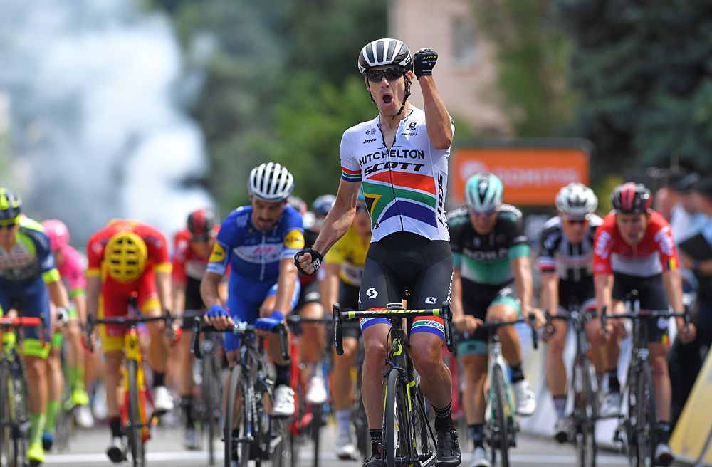 Darryl Impey (Mitchelton-Scott) wins stage 1 at Criterium du Dauphine