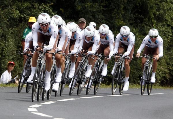 AG2R La Mondiale in time trial formation