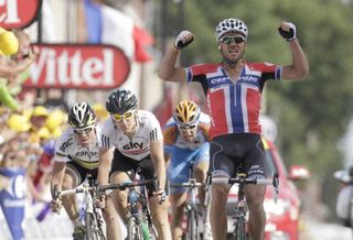 Winner, winner: Thor Hushovd (Cervelo TestTeam) might have been held back a day earlier, but there was no stopping the Norwegian champion as cruised to stage victory.