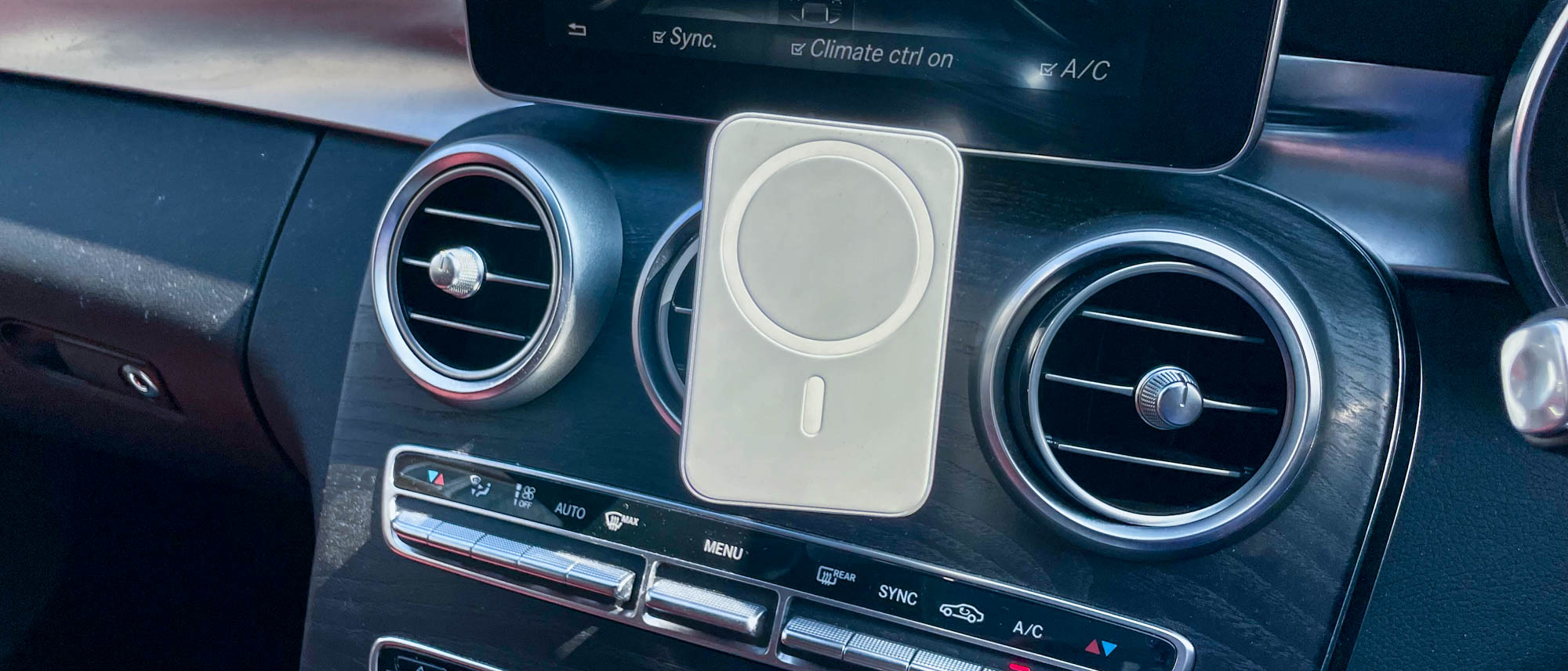 Belkin Car Vent Mount Pro with MagSafe review: it's not a charger