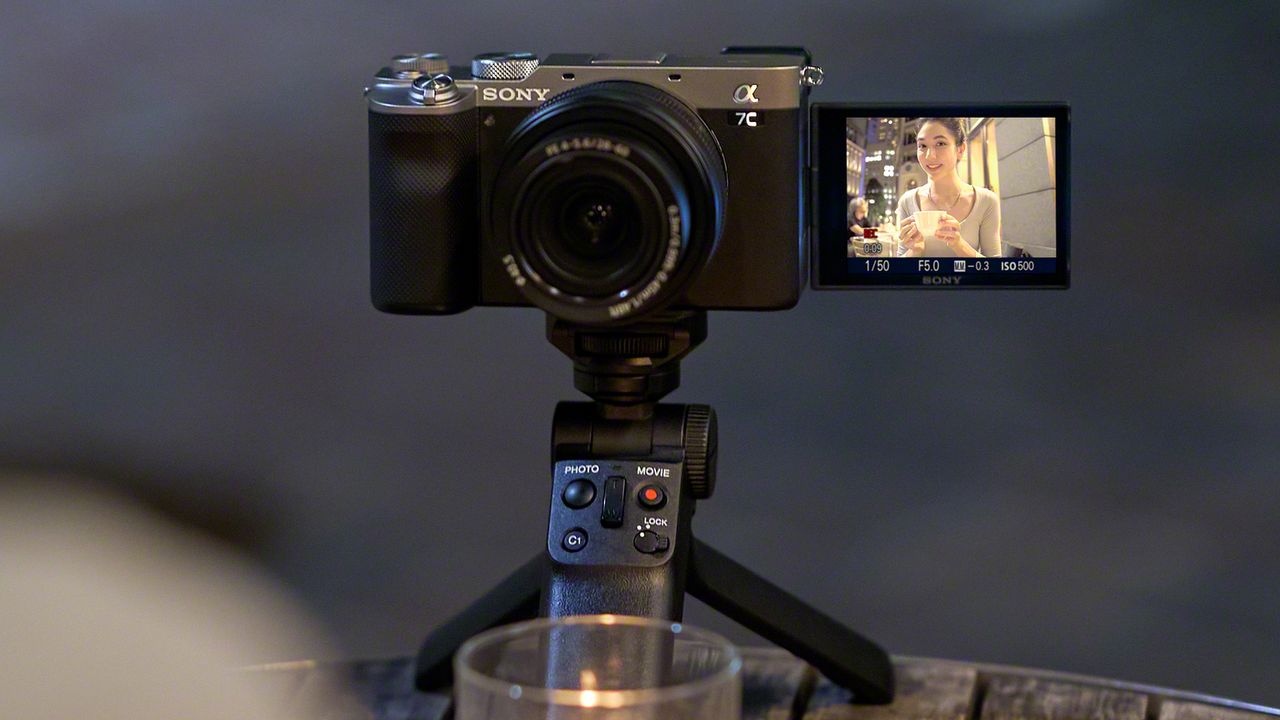 Sony A7C
