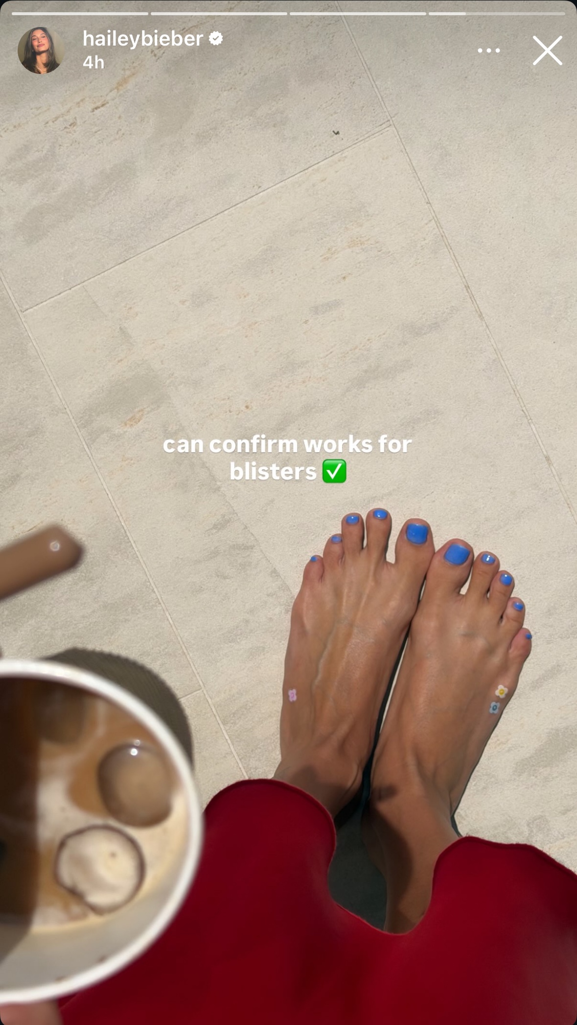 Hailey Bieber's blue pedicure
