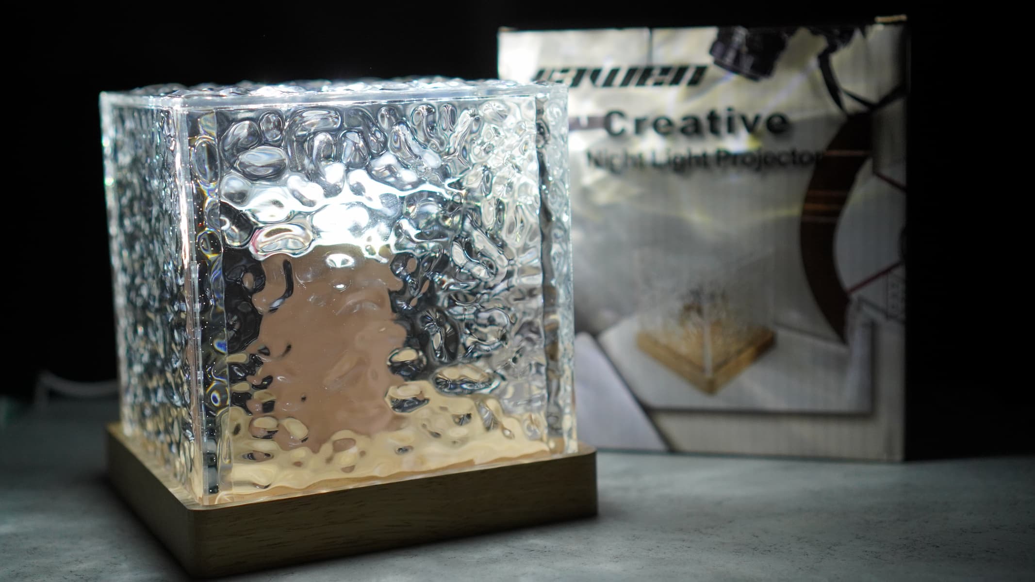 Jiawen Galaxy Projector Light