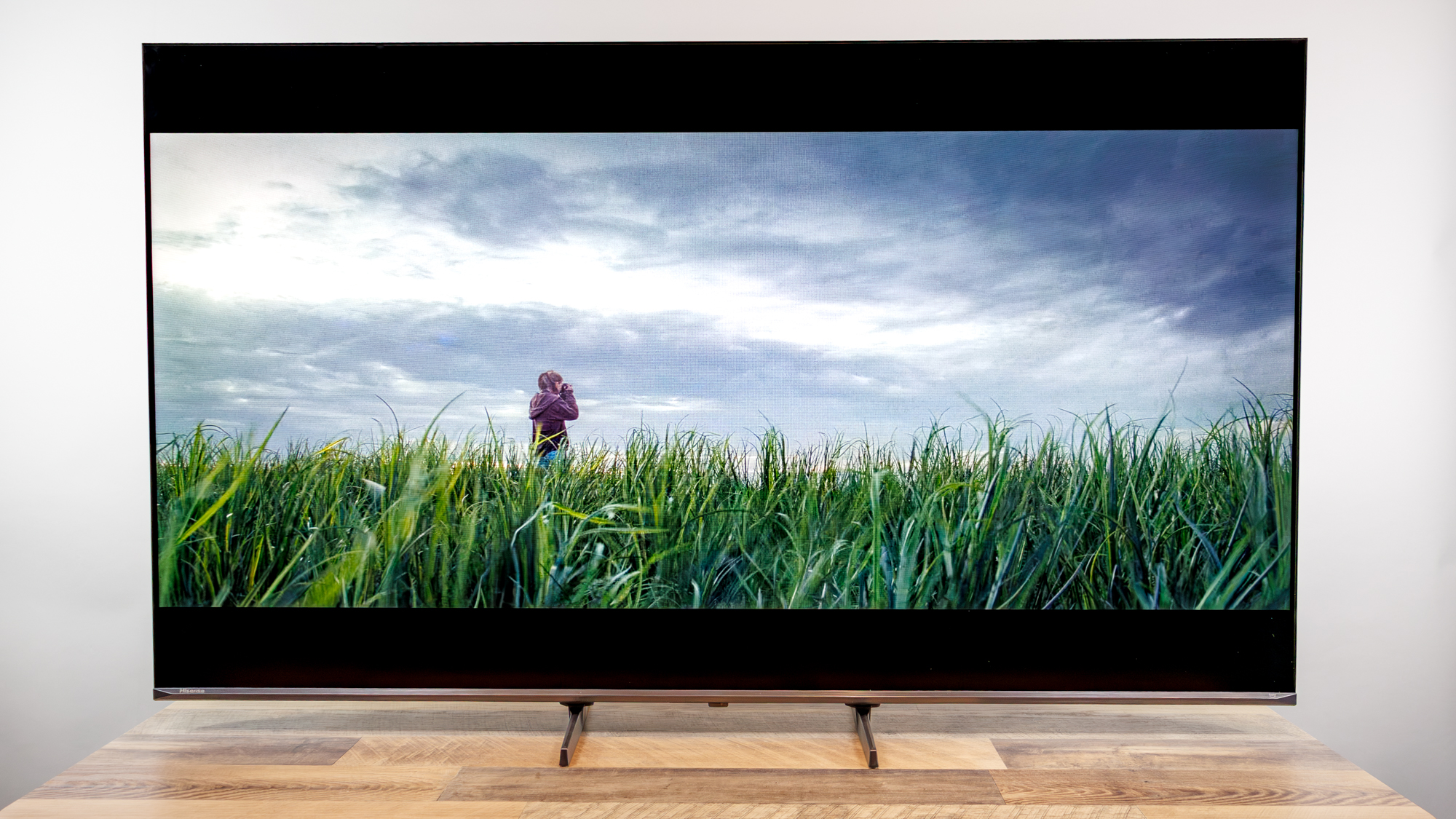 Hisense U6SF Pro TV on a desk