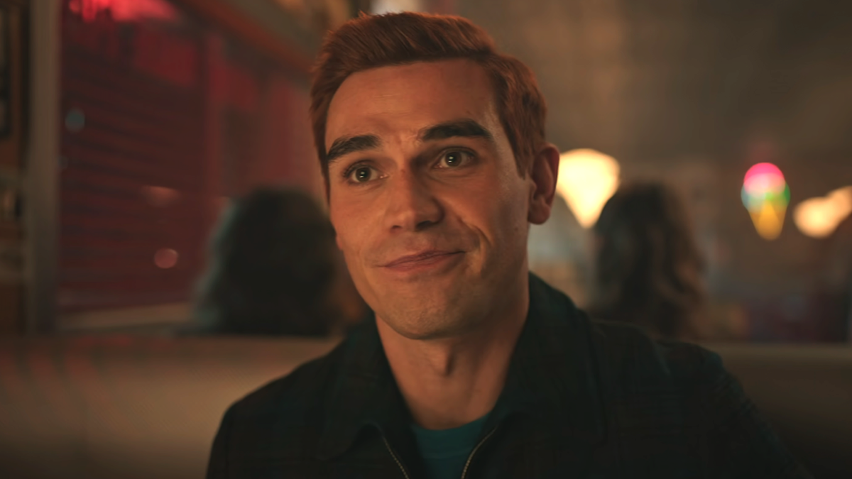 Riverdale’s KJ Apa Looks Nearly Unrecognizable As He Starts Making Music Under The Name Mr. Fantasy, And Fans Are Freaking Out