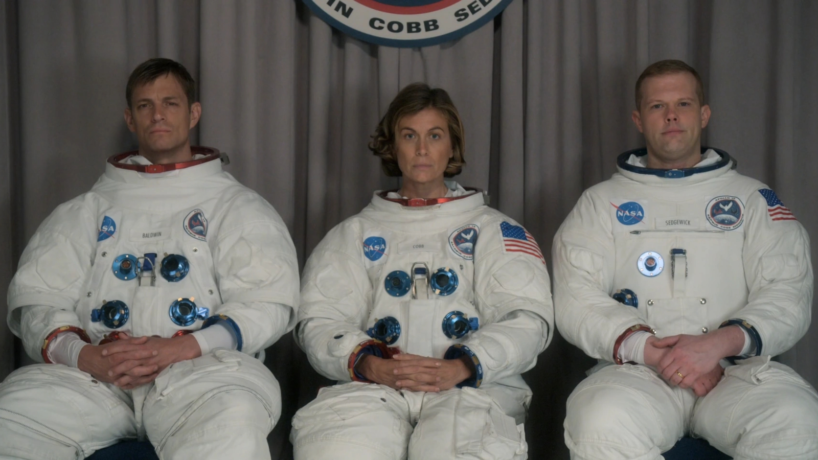 Dave Power, Sonya Walger, and Joel Kinnaman in For All Mankind (2019)