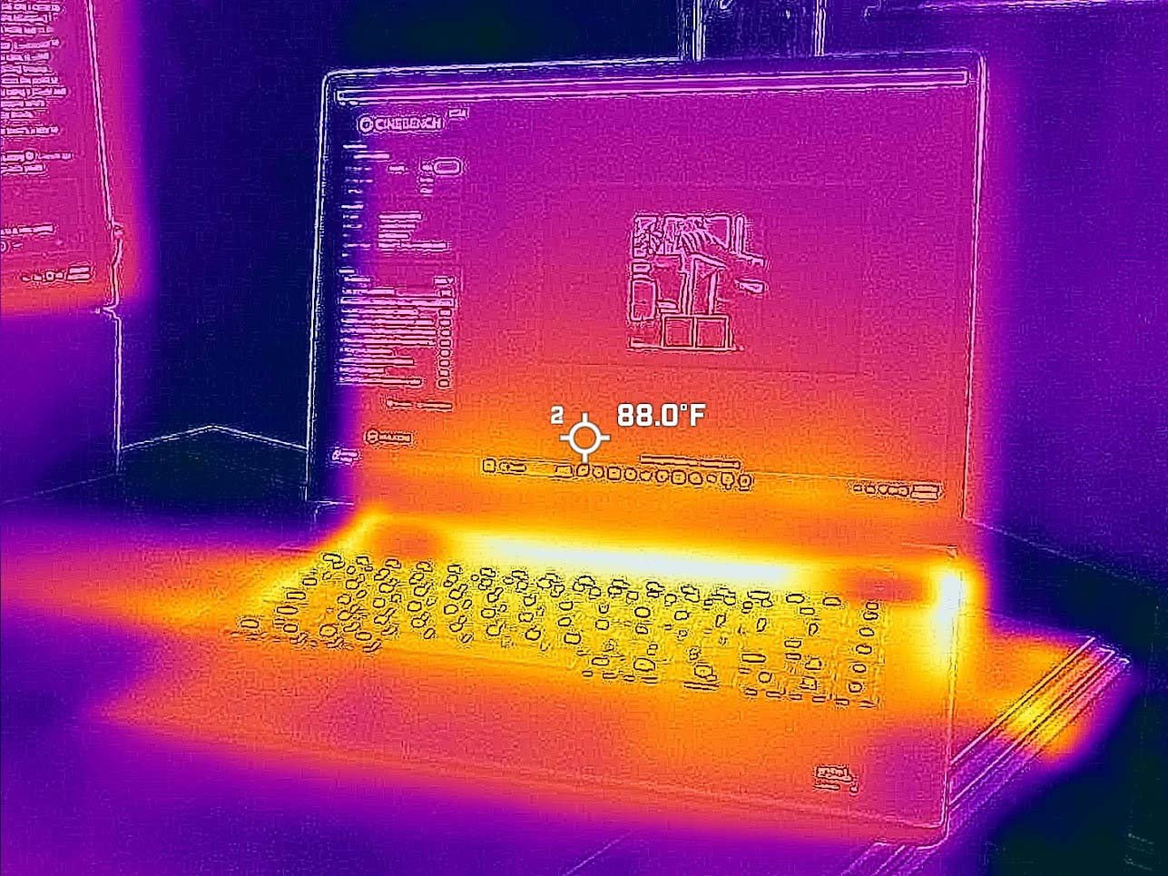 Images taken of the Alienware Area-51 16 gaming laptop with a thermal camera that focuses on the laptop as a whole.