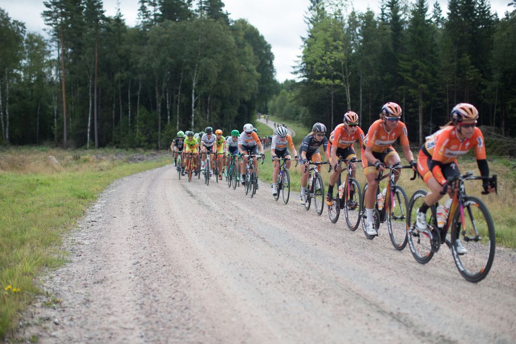 The Boels Dolmans lead over the gravel