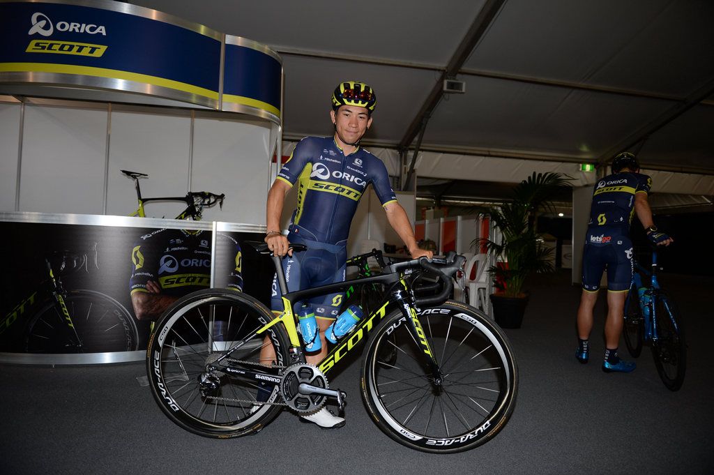 Caleb Ewan with his new 2017 Scott Foil