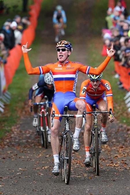 Mike Teunissen (Netherlands) won the U23 European championship in a sprint finale