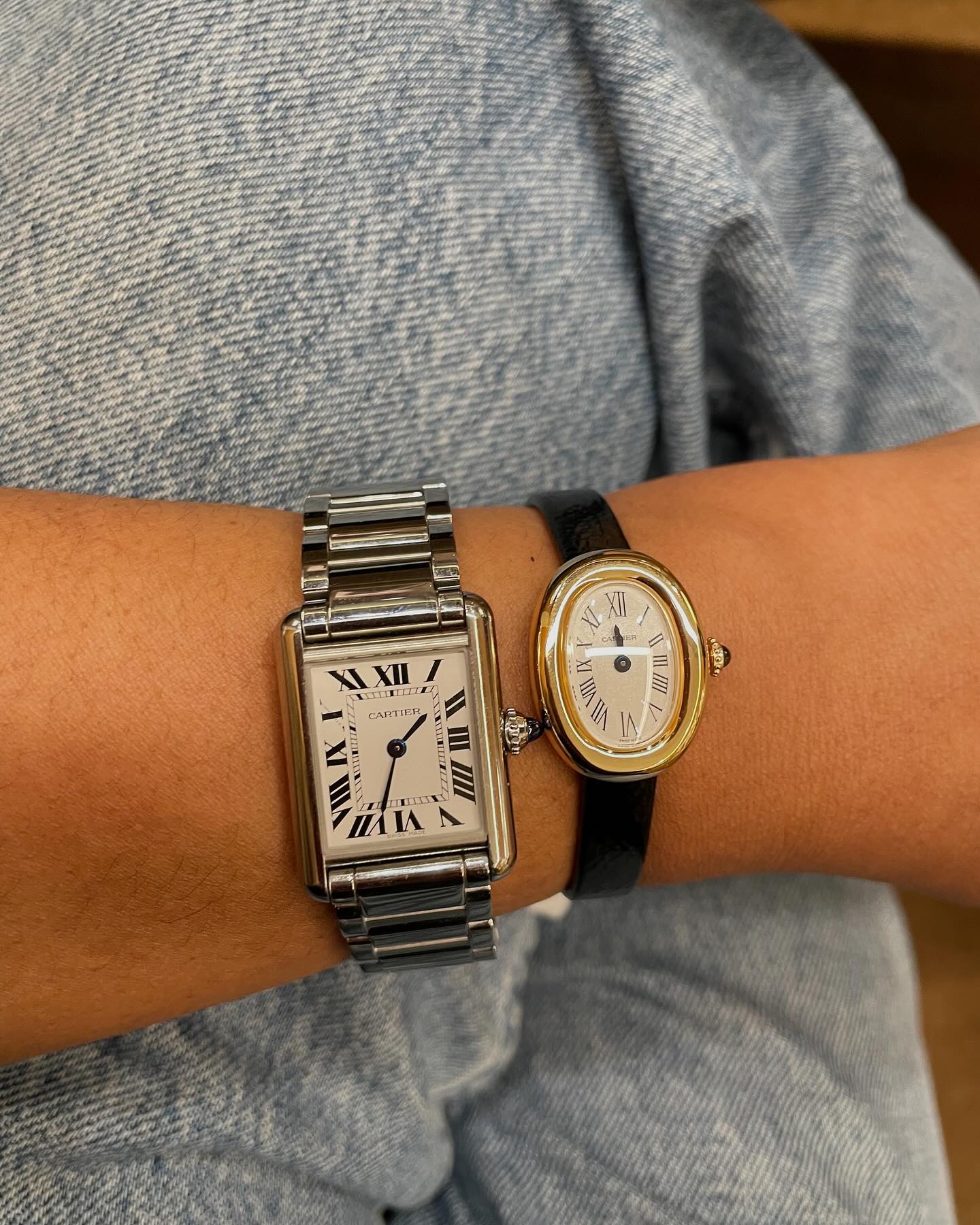 An image of @chiarasatelier wearing the Cartier Baignoire and Cartier Tank.