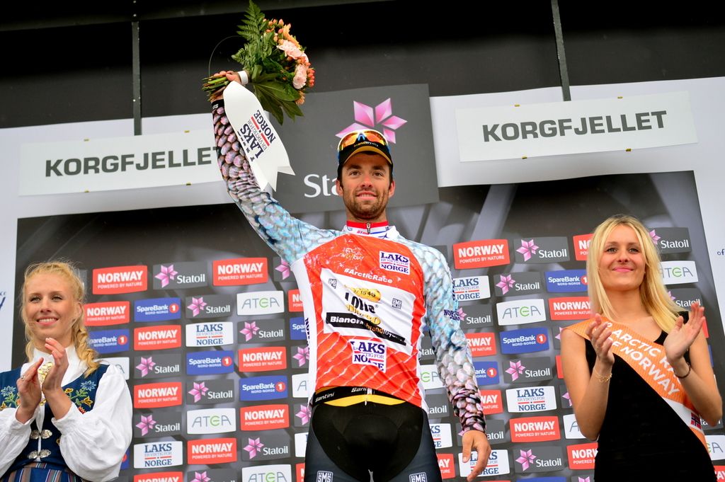 Tom Van Asbroeck (LottoNl-Jumbo) in the salmon jersey for another day