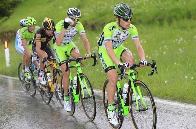 Bardiani-CSF leads the group during Stage 2 at the Giro del Trentino