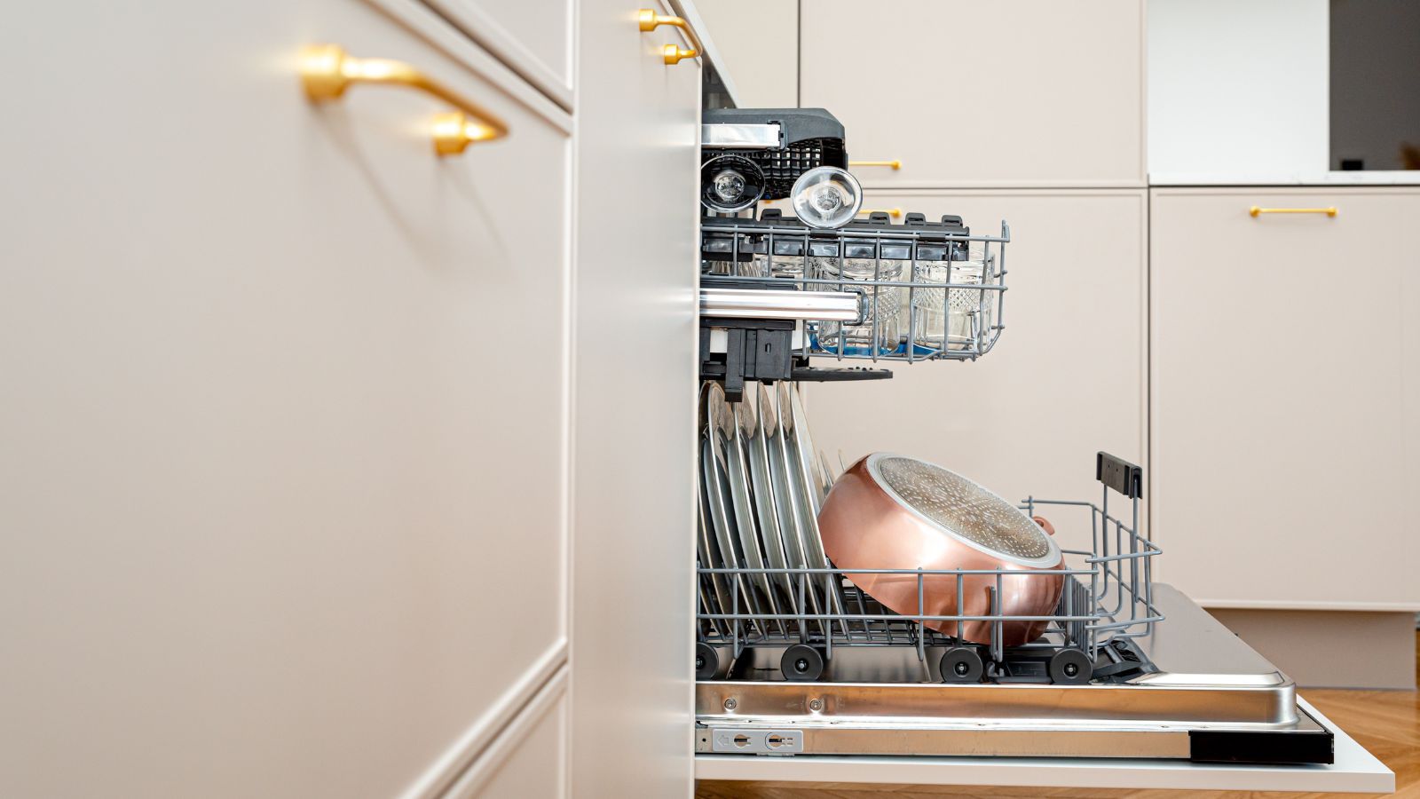Where to put a dishwasher in a small kitchen: 5 expert ideas