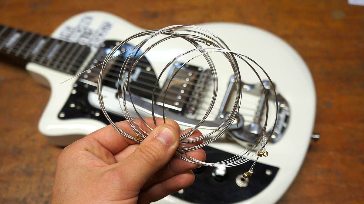 How to restring your Bigsby tailpiece