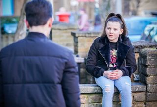 Lily Slater and Will Mitchell chat in EastEnders