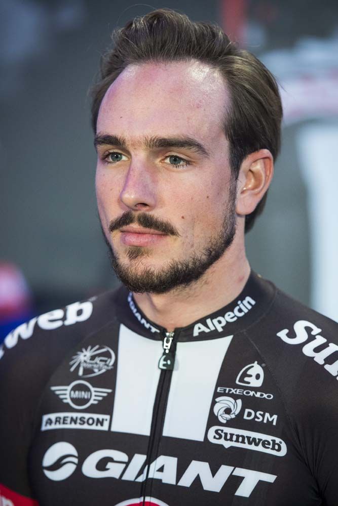 John Degenkolb shows off the 2016 Giant-Alpecin colours